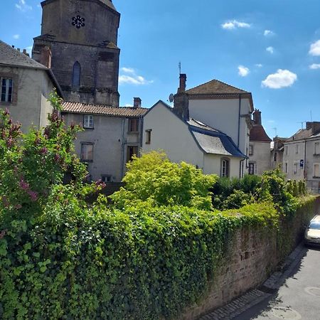 GÎte Déco Magnac-Laval Esterno foto