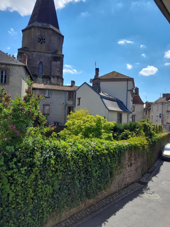GÎte Déco Magnac-Laval Esterno foto