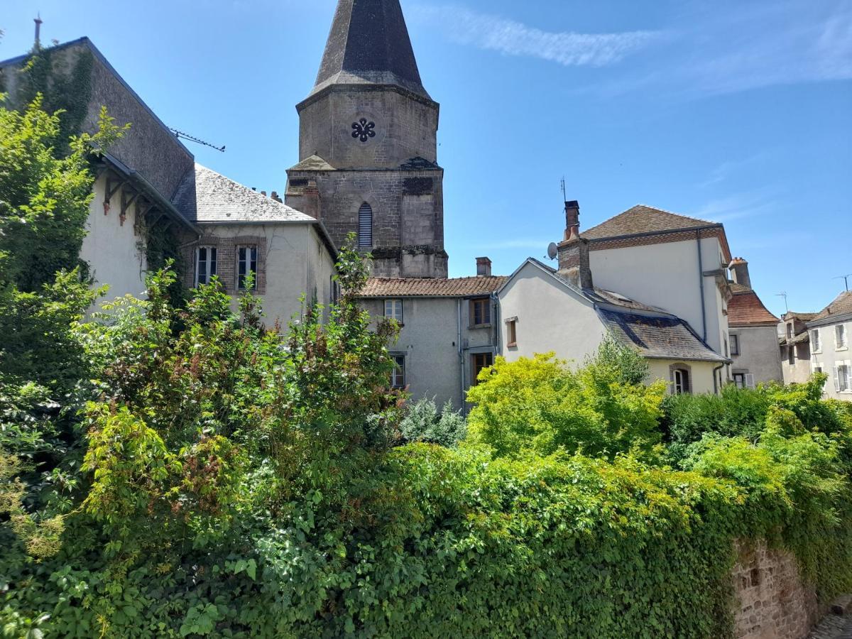 GÎte Déco Magnac-Laval Esterno foto